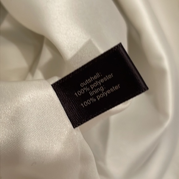 Black and cream polka dot Fit and Flare skirt, size Small - Picture 3 of 6